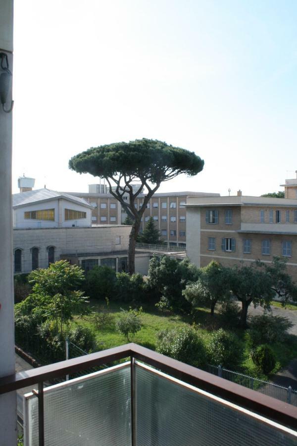 Bed and Breakfast Cornelia Relais Roma Exterior foto